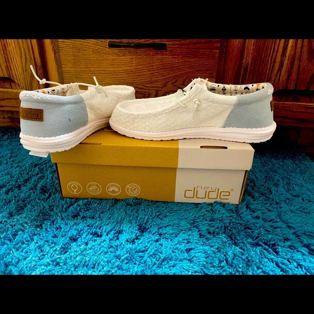 Cute pair of HEY DUDES. Never worn.